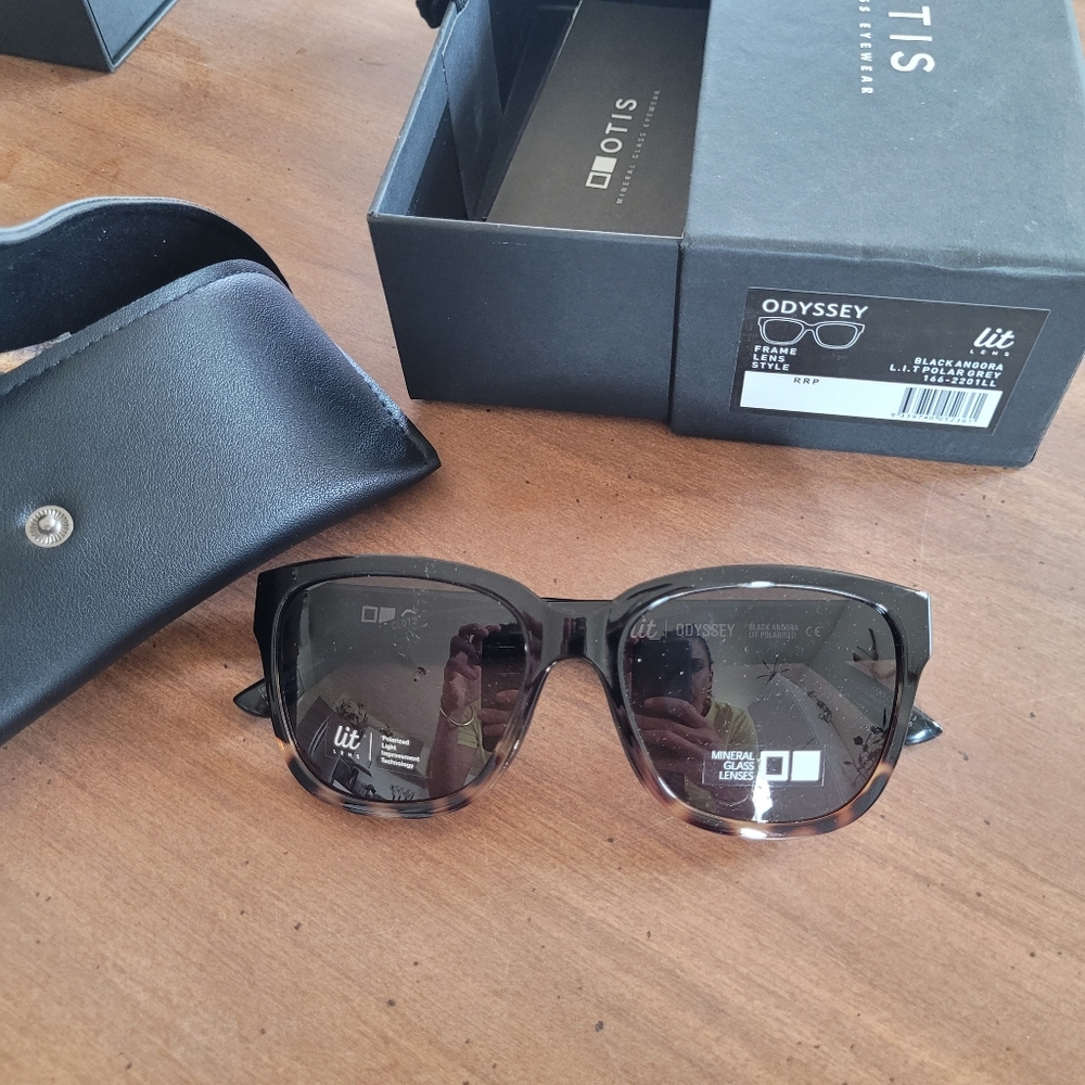 Otis odyssey sunglasses Black Angora / LIT Grey / Polar